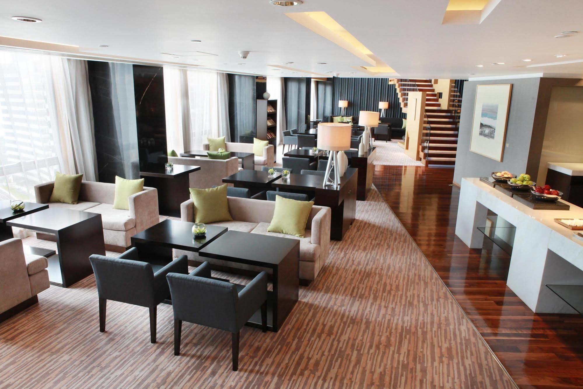 Grand Hyatt 酒店