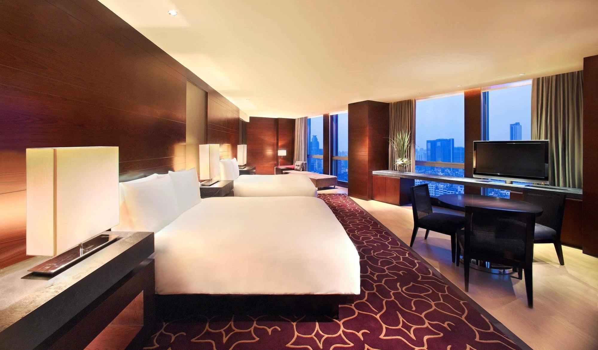 Grand Hyatt 酒店 5*