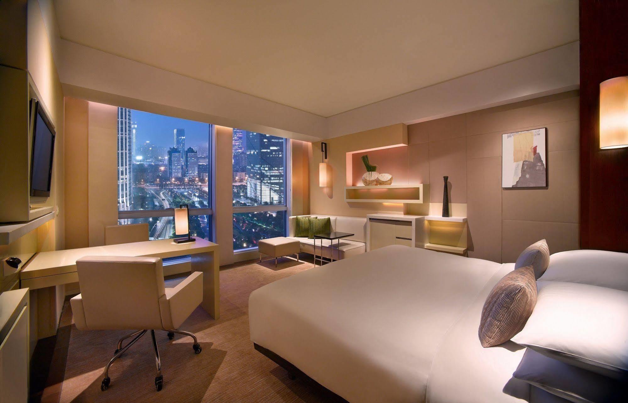Grand Hyatt 酒店 5*